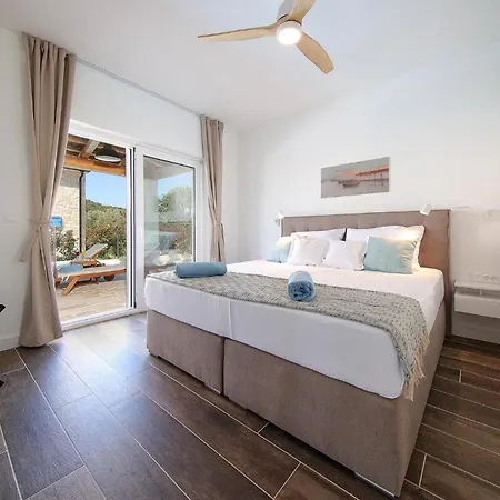 Gorgeous In With Kitchen Vakantiehuis