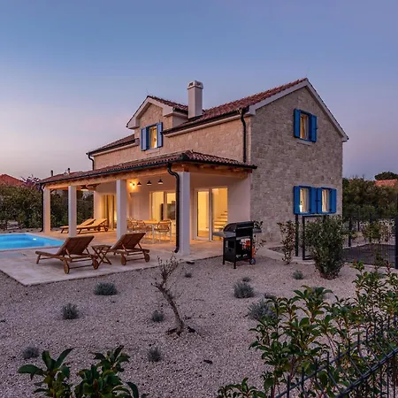 Gorgeous In With Kitchen Vakantiehuis